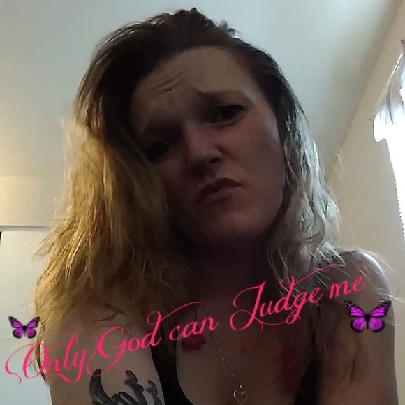 Meet your Posher, Nicolette - Picture 1 of 1